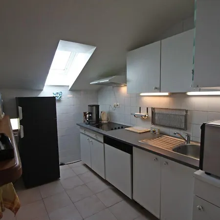 Colore Et Confortable Avec Terrasse Privative - 2 Chambres, Billard, Et Wifi - Fr-1-589-122 Granges-sur-Vologne